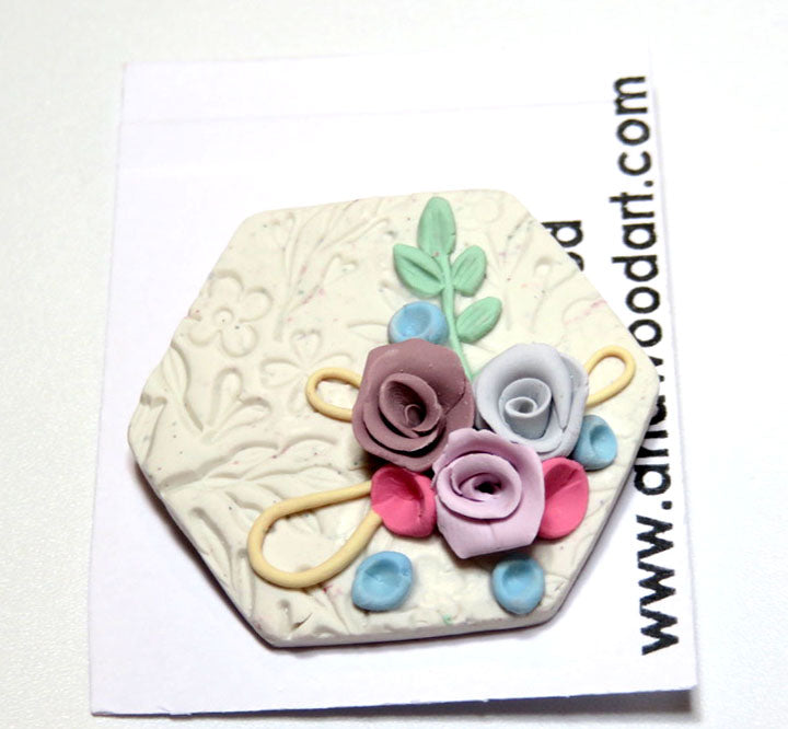 Clay Brooch (CB13)