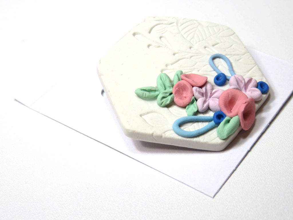 Clay Brooch (CB7)