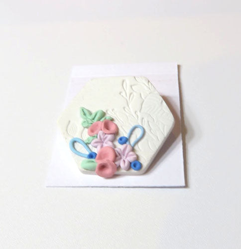 Clay Brooch (CB7)