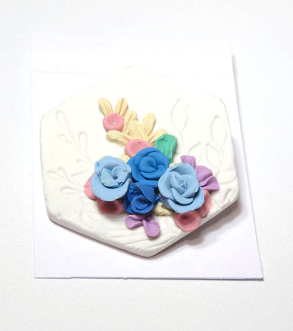 Clay Brooch (CB9)