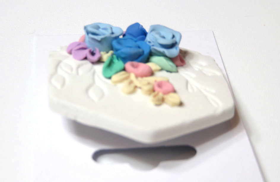 Clay Brooch (CB9)